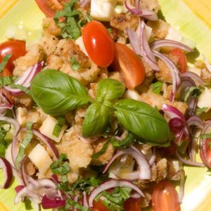 Panzanelle mit Odenwälder Handkäs´ und Tomatenessig - Essigmanufaktur zur Freiheit